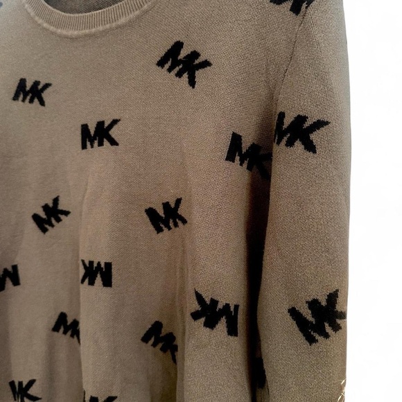 Michael Kors Men's Olive Crewneck Sweater Medium - Picture 4 of 5